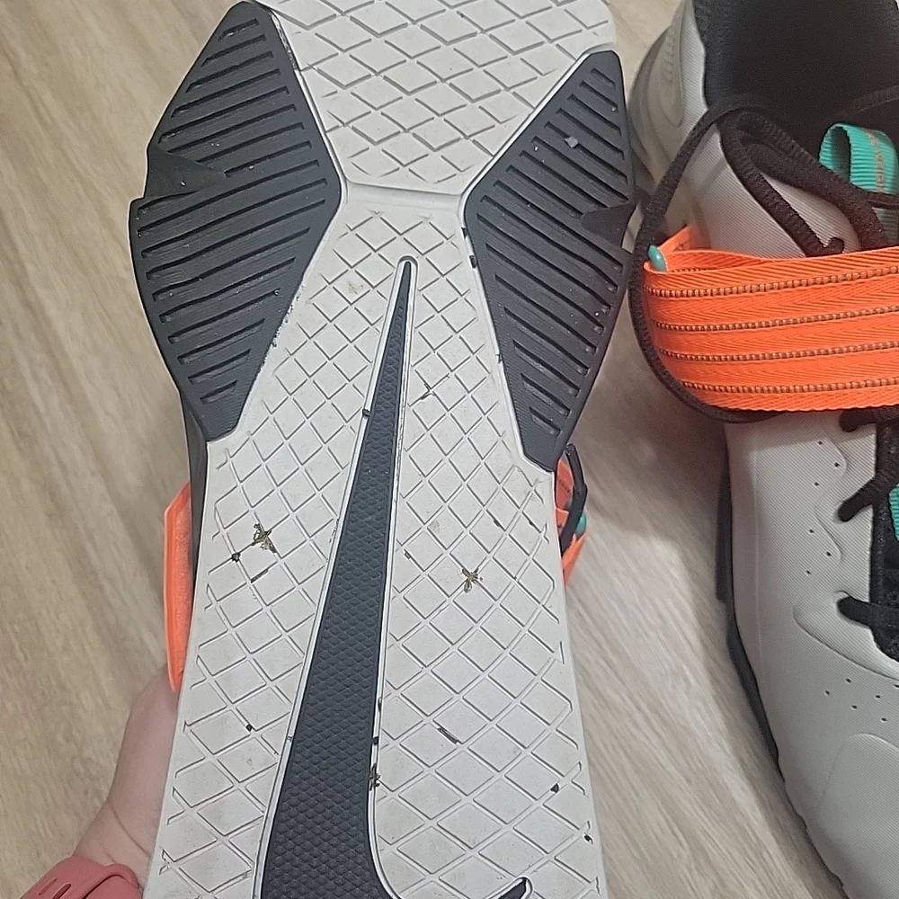 Nike Savaleos Grey Emerald Mens Size 14 CV5708-083 Green‎ Black Orange 2022